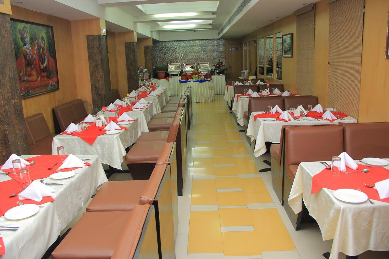 Pattom Royal Hotel Thiruvananthapuram Kültér fotó